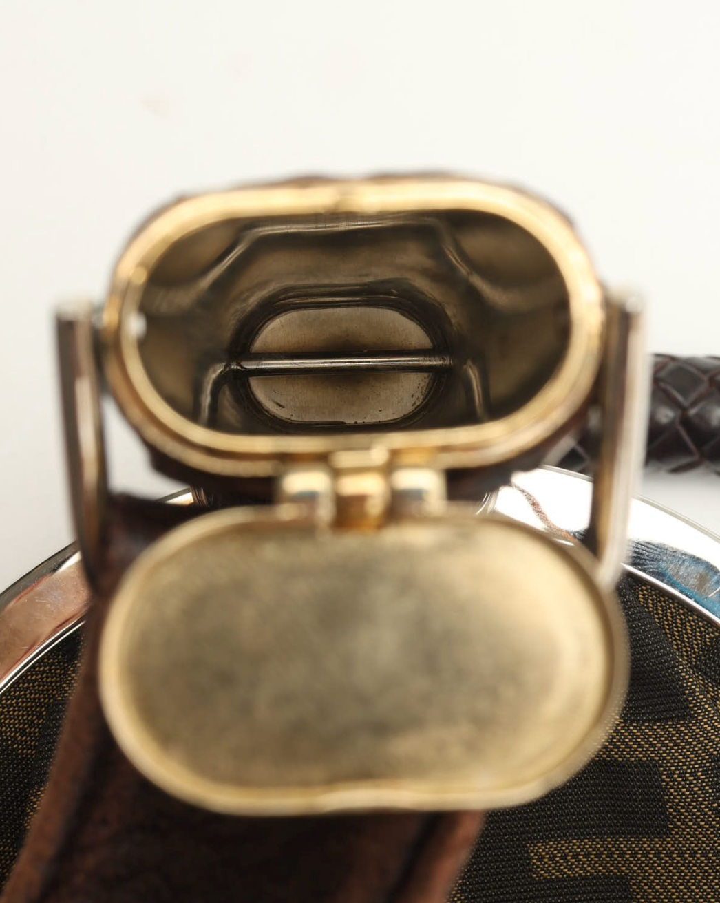 Pre-owned Fendi Spy Bag Brown Grained Leather - Authenticated