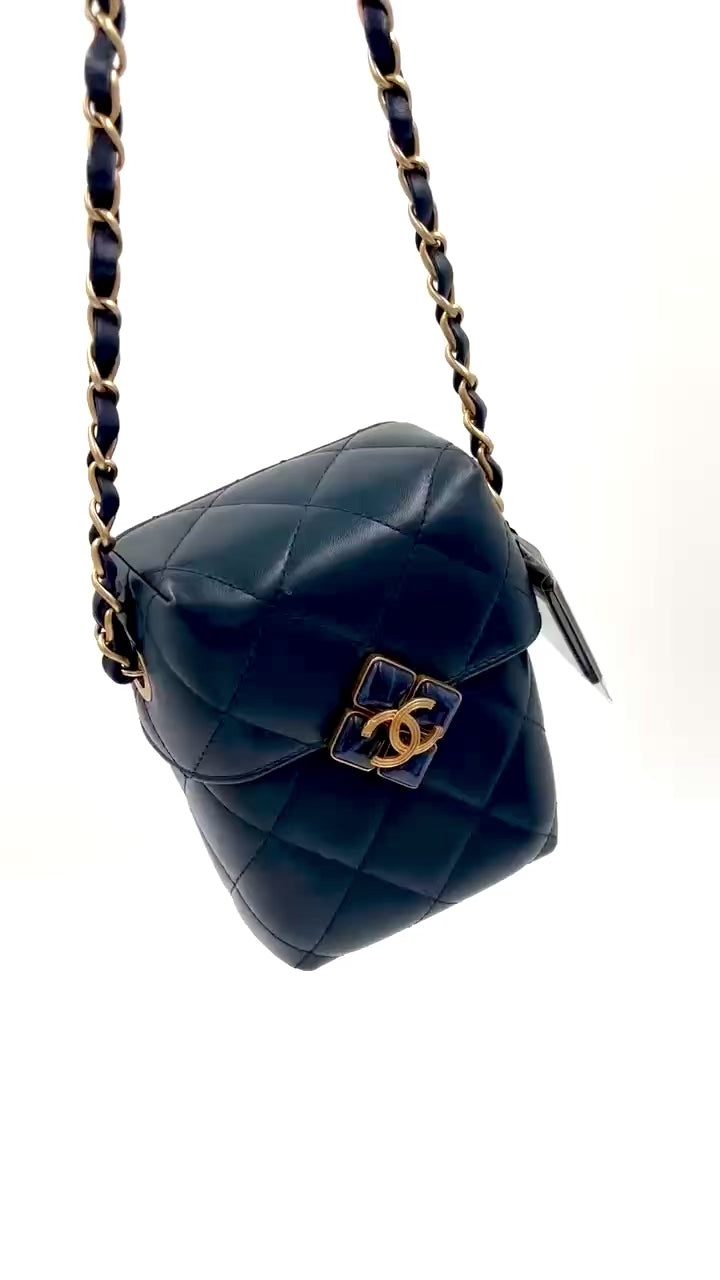 Pre-owned Chanel Diamond Lock CC Phone Holder Crossbody Bag Quilted Lambskin Mini - Authenticated