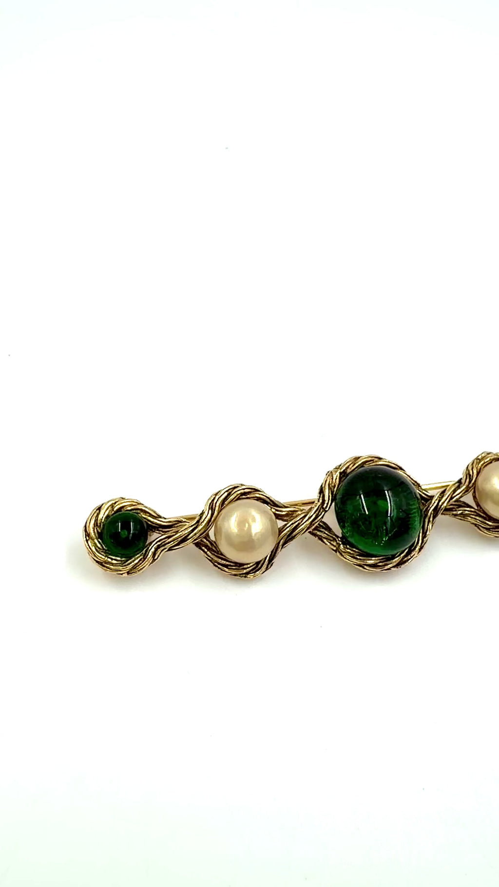 Pre-owned Chanel 1984 Gripoix and Pearl Bar Brooch Green - Authenticated