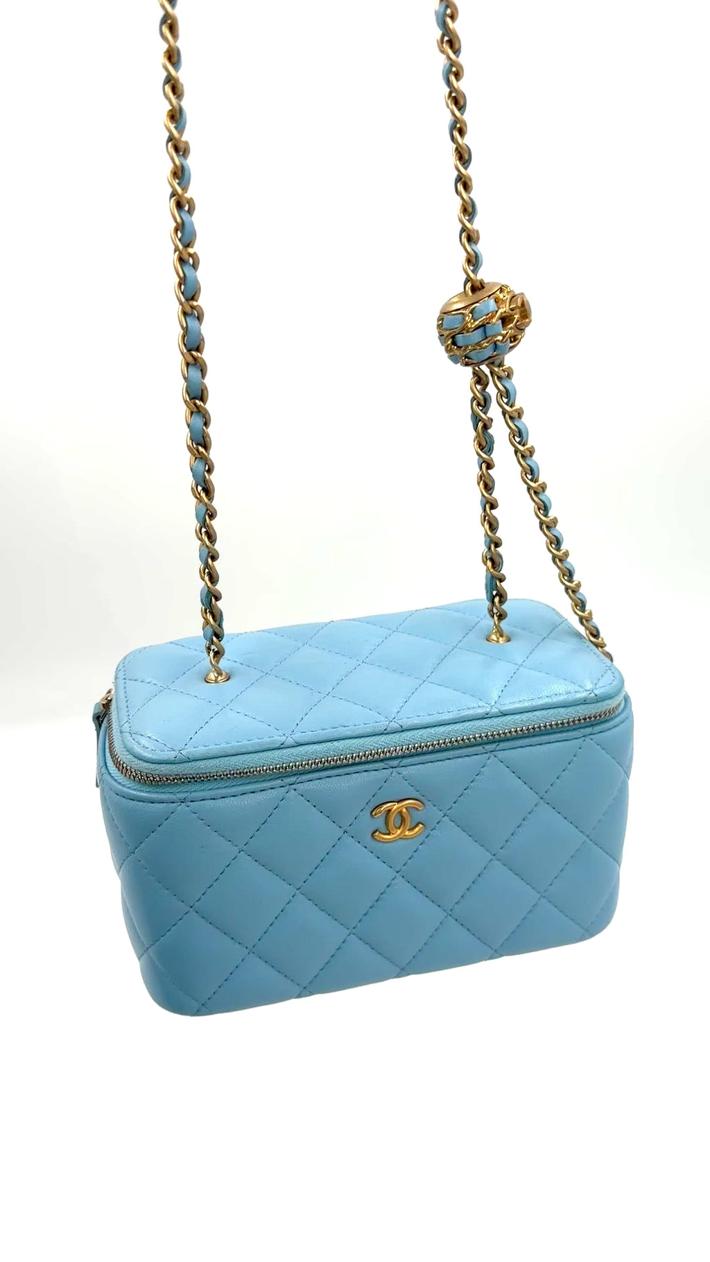 Pre-owned Chanel Small Pearl Crush Vanity Case Blue Quilted Lambskin - Authenticated