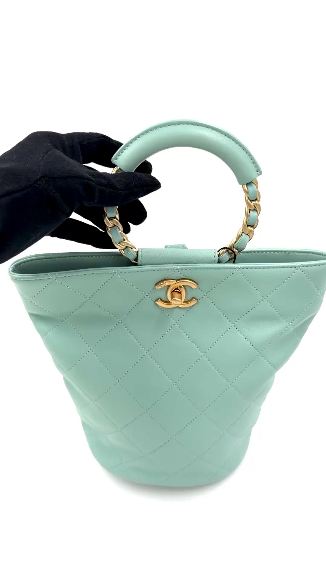 Pre-owned Chanel Quilted Lambskin Bucket Backpack Turquoise GHW Series 29 - Authenticated