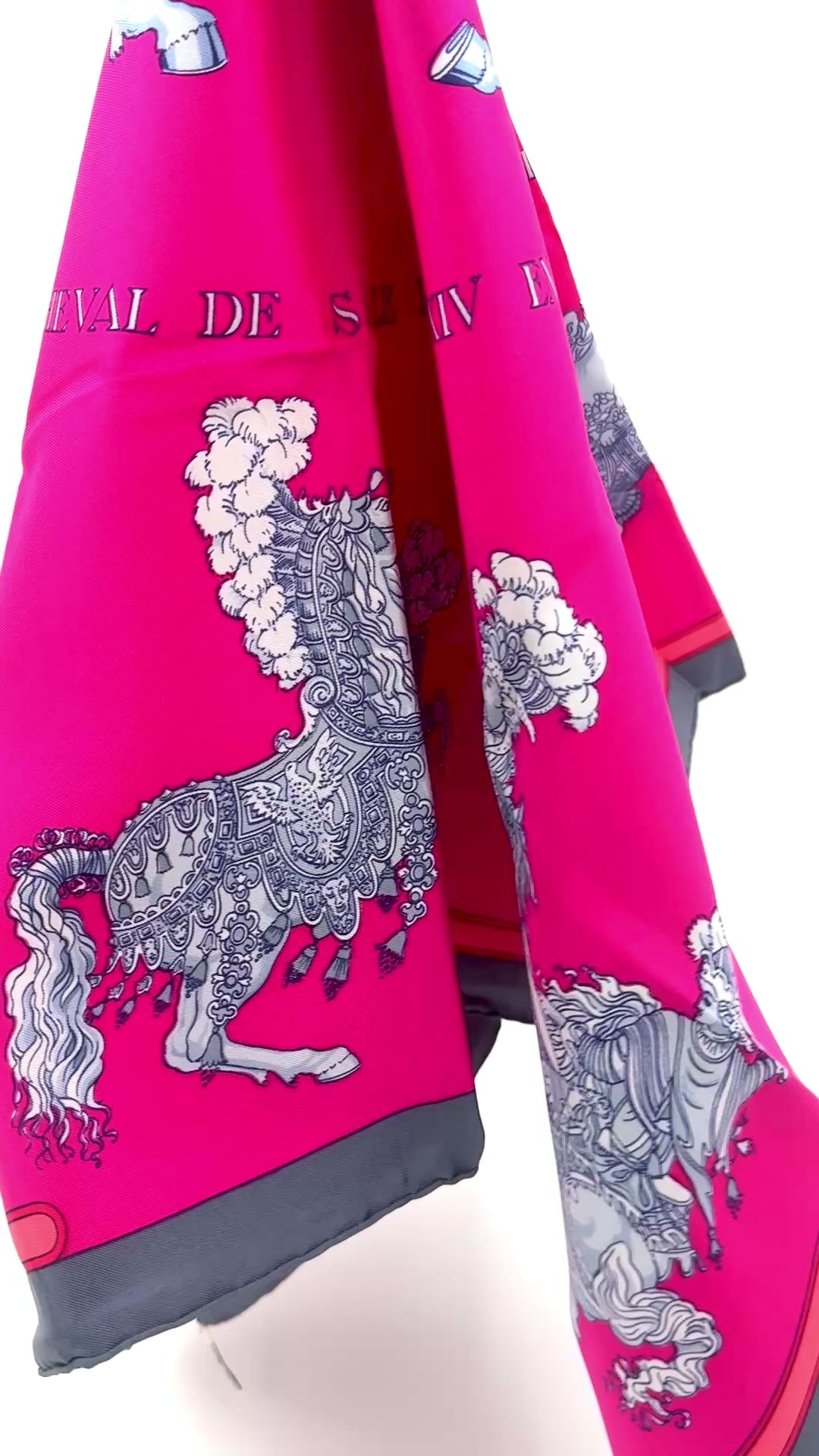 Pre-Owned Hermès Vintage Pink Carrousel Silk Carré 90 Scarf - Authenticated