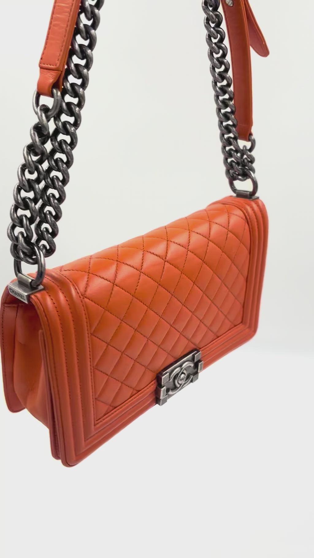 Pre-Owned Chanel Orange Boy Bag with Ruthenium Hardware Old Medium - Authenticated